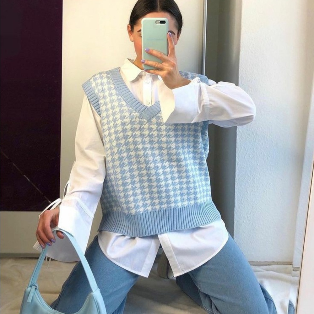 Ultra Flirt Blue and White V-Neck Sweater